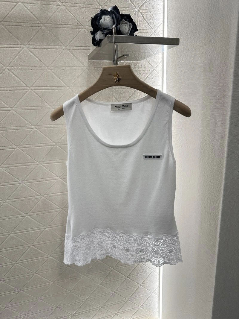 Miu Miu Vest Neat 150980