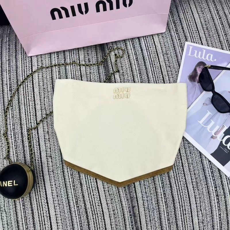 Miu Miu Vest Elegant 150972