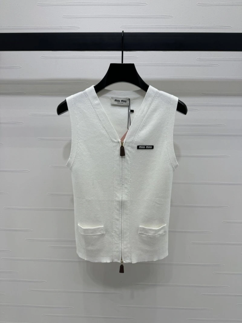 ComfortFit Miu Miu Vest 150949