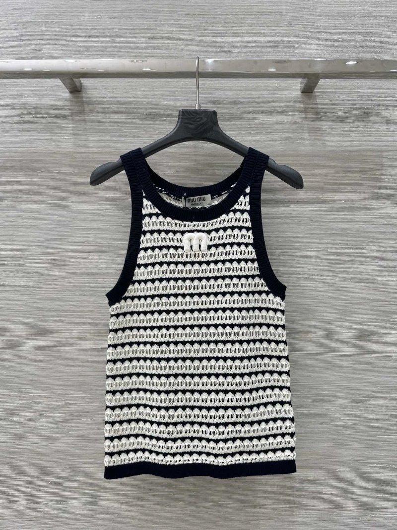 Efficient Miu Miu Vest 150951