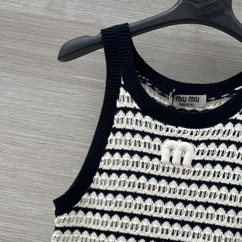 Efficient Miu Miu Vest 150951