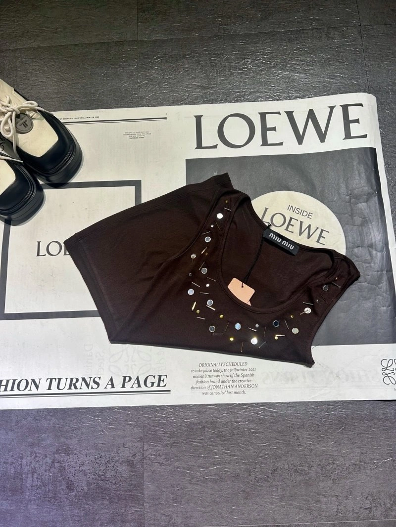 Miu Miu Vest Sustainable 156044