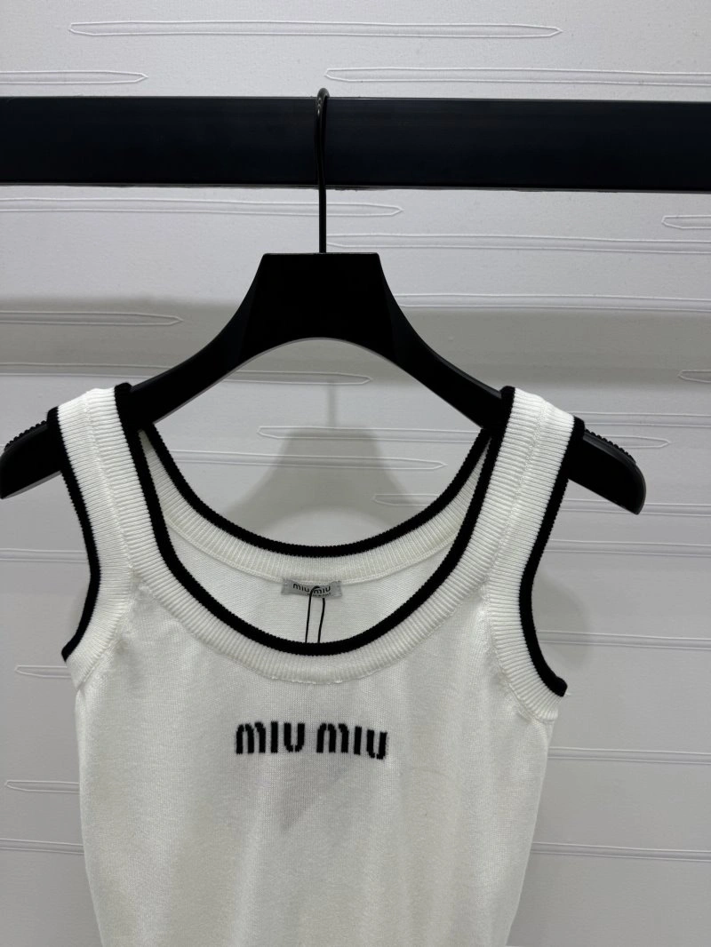 Sleek Miu Miu Vest 156063