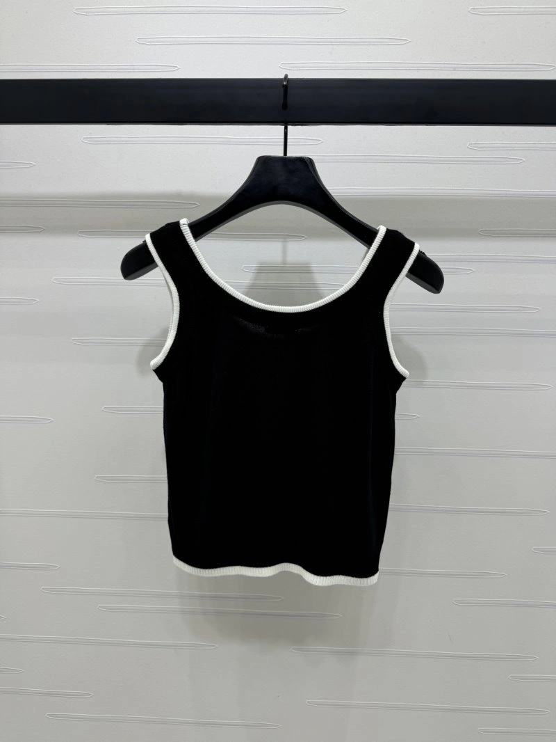 Effortless Miu Miu Vest 156043