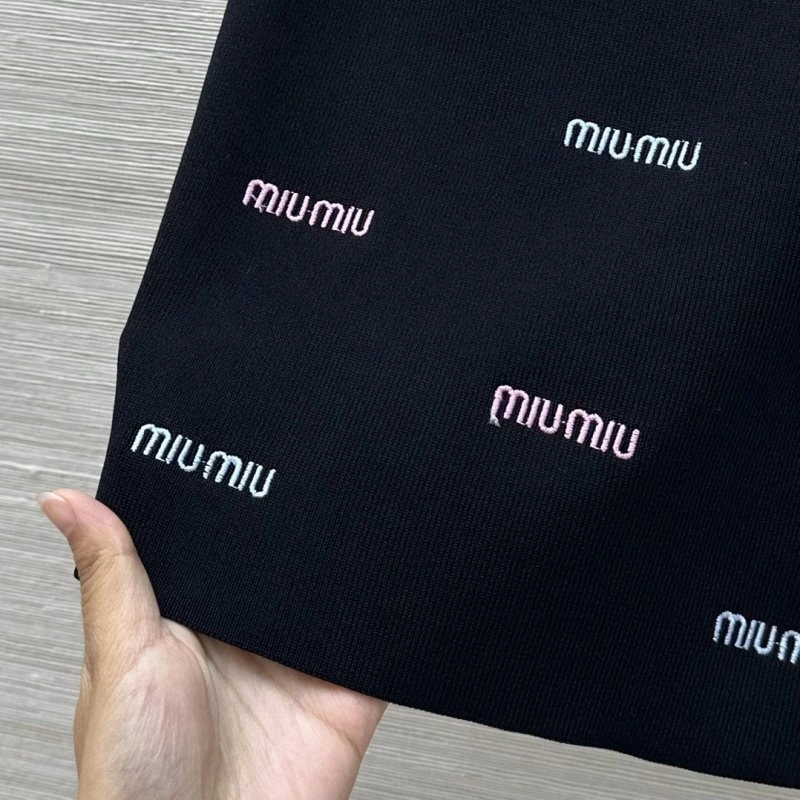 Effortless Miu Miu Vest 156047