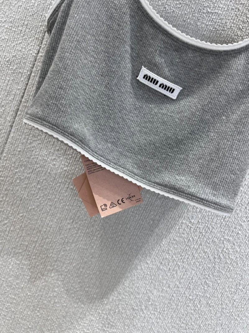 Miu Miu Vest Compact 156115