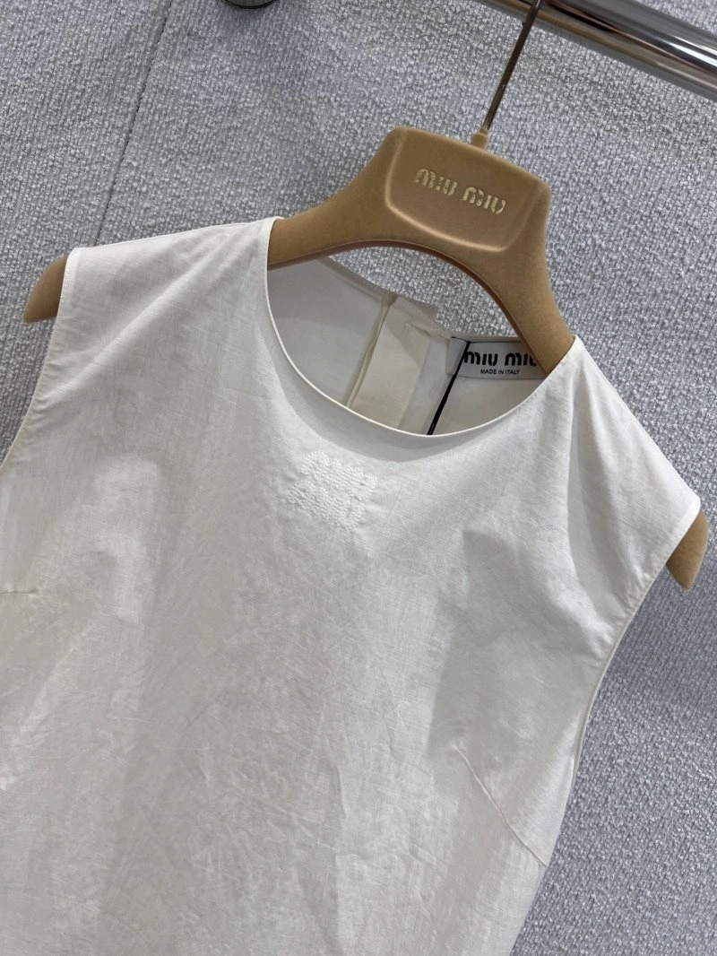 Efficient Miu Miu Vest 156032
