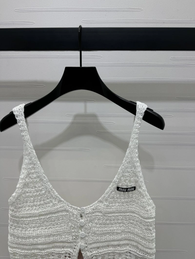 Minimalist Miu Miu Vest 156022