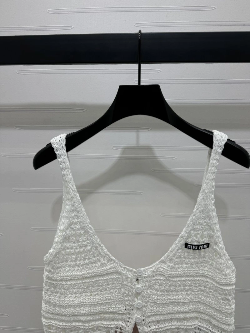 Minimalist Miu Miu Vest 156022