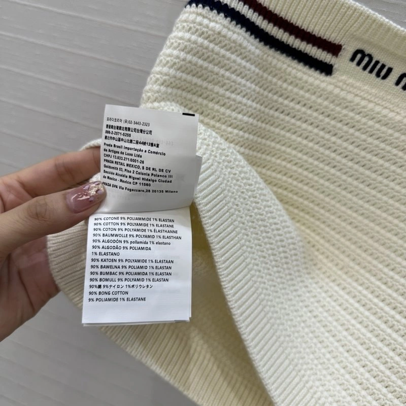 Lightweight Miu Miu Vest 156018