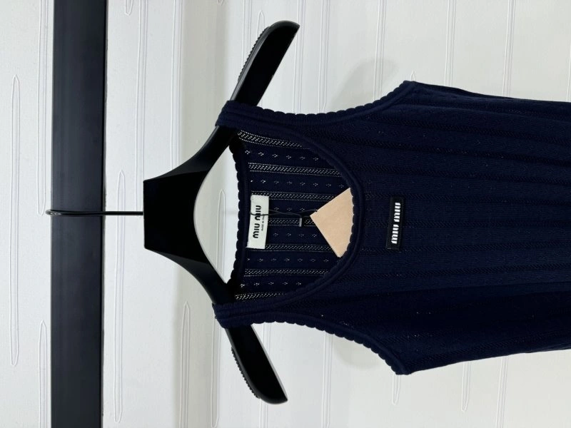 Miu Miu Vest GoodFit 156009