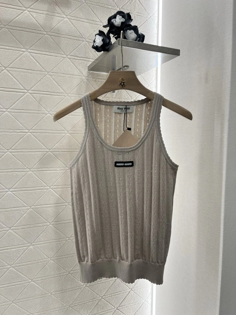 Miu Miu Vest OdorResistant 156003