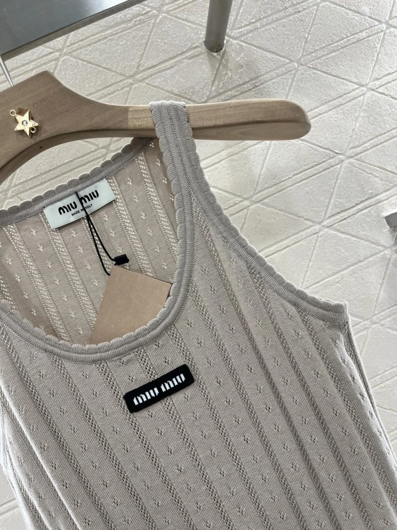 Miu Miu Vest OdorResistant 156003