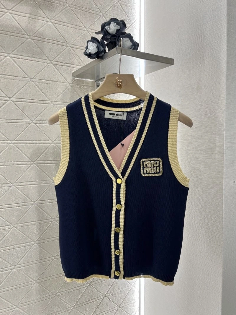 Miu Miu Vest WrinkleFree 156011