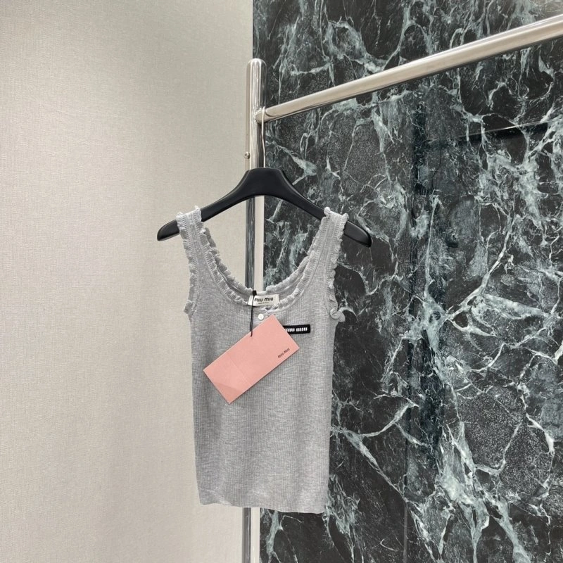 Miu Miu Vest EasyMatch 156013