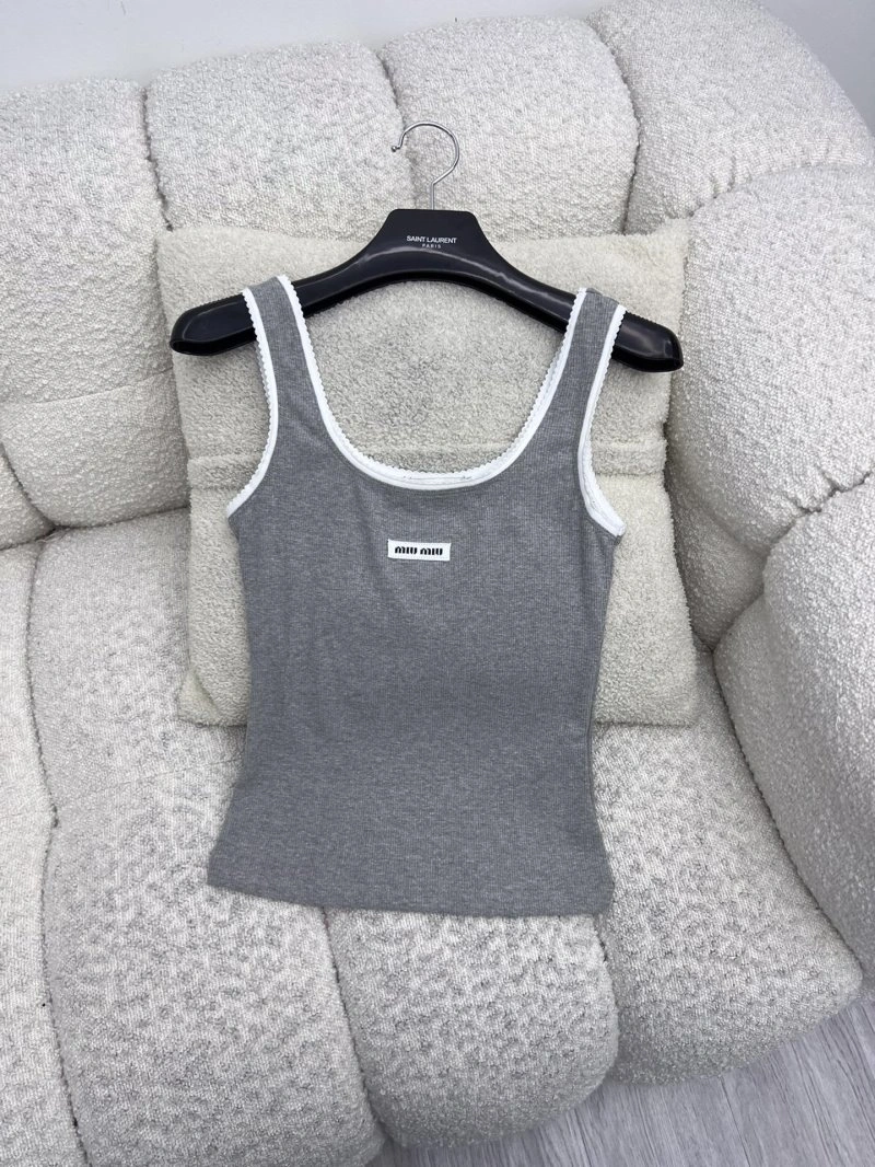 Miu Miu Vest Seasonal 156012
