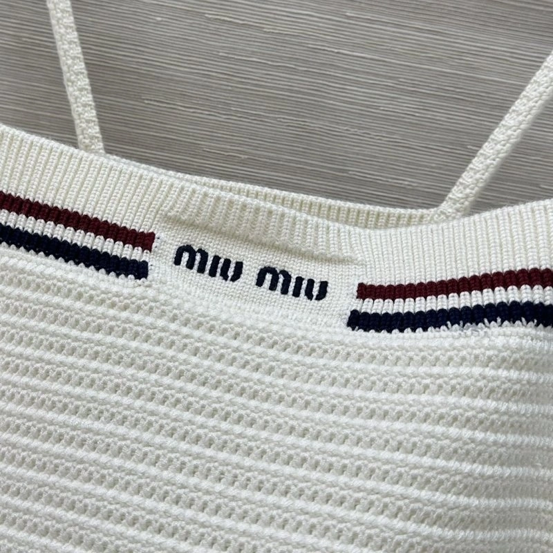 Miu Miu Vest DailyWear 156002