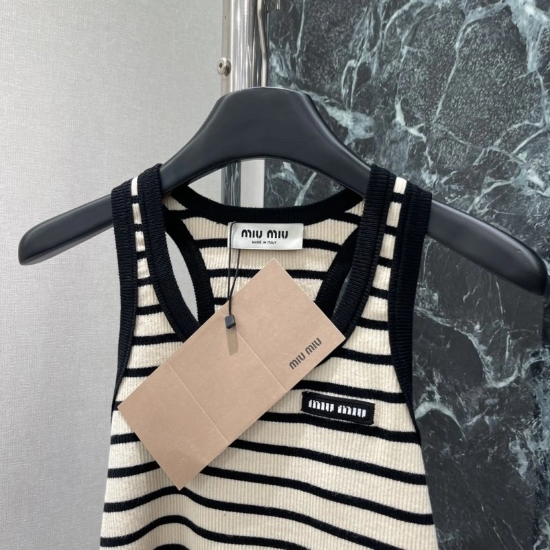 Stretchable Miu Miu Vest 156059