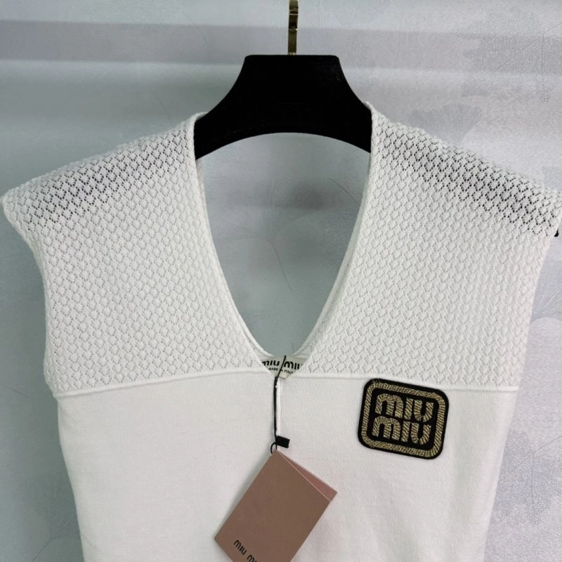 WrinkleFree Miu Miu Vest 155982