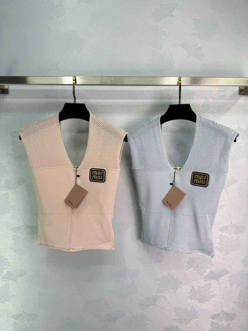 Miu Miu Vest Unique 155984
