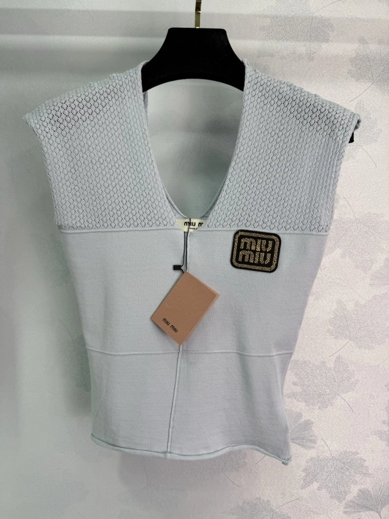 Miu Miu Vest Unique 155984