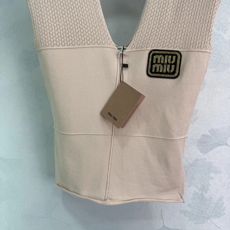 Miu Miu Vest Unique 155984