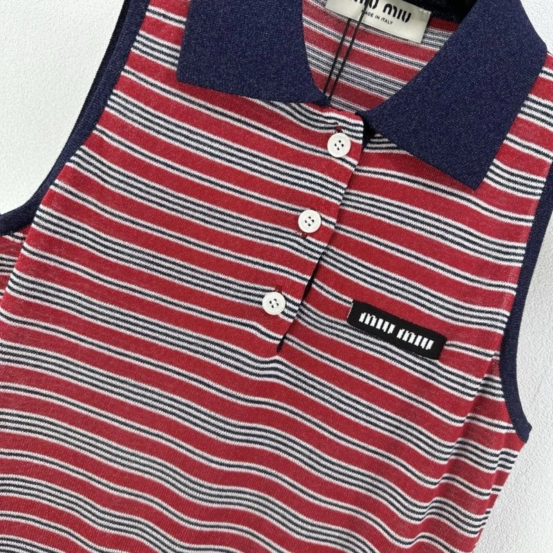 Miu Miu Vest Functional 148410