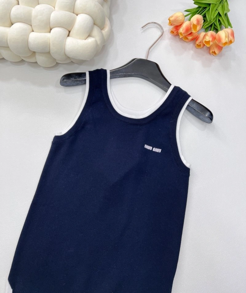 Miu Miu Vest MultiPurpose 148405