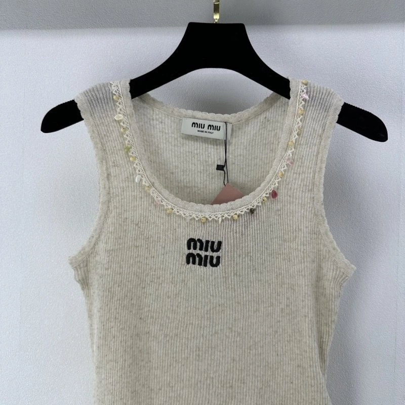 Miu Miu Vest Sporty 148397