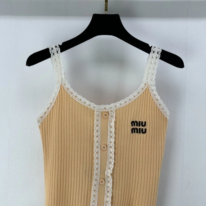 Miu Miu Vest GoAnywhere 148394