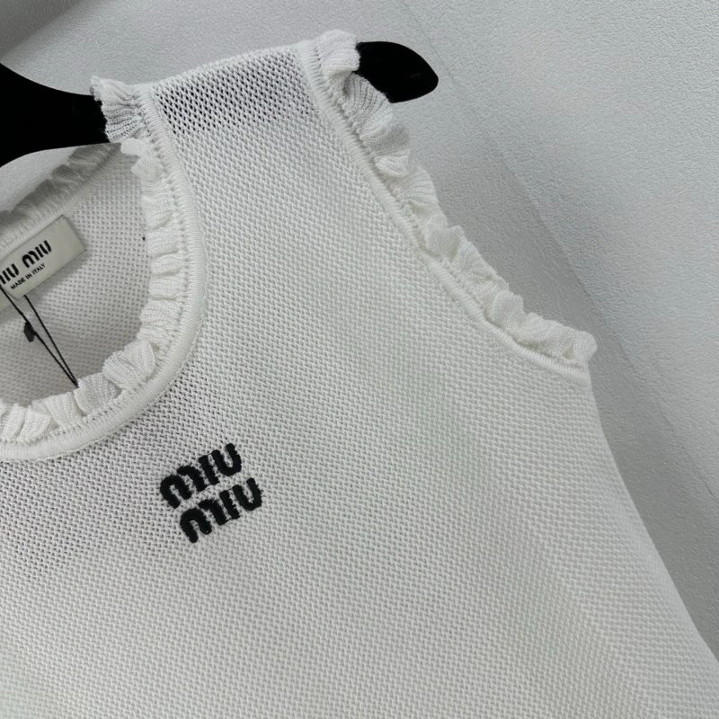 Miu Miu Vest StreetReady 148390