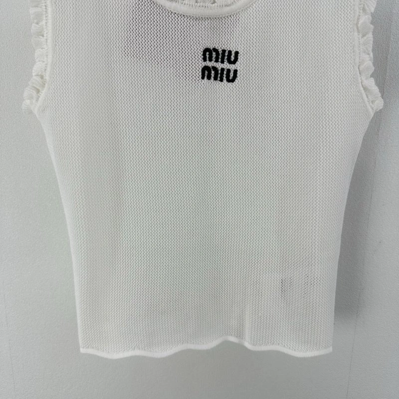 Miu Miu Vest StreetReady 148390