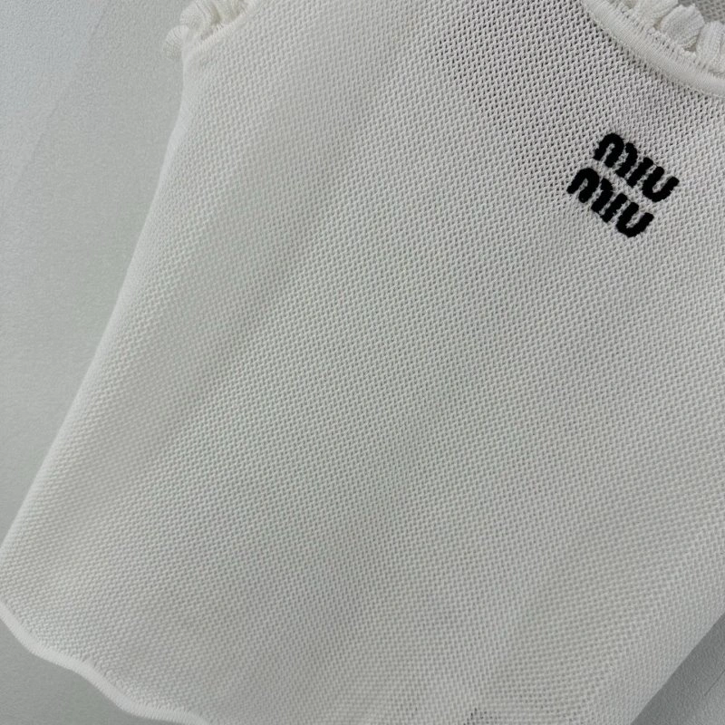 Miu Miu Vest StreetReady 148390