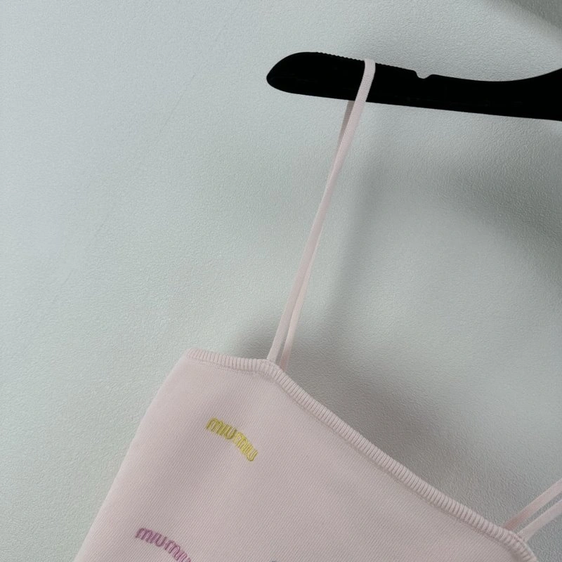 Miu Miu Vest Stretchable 148380