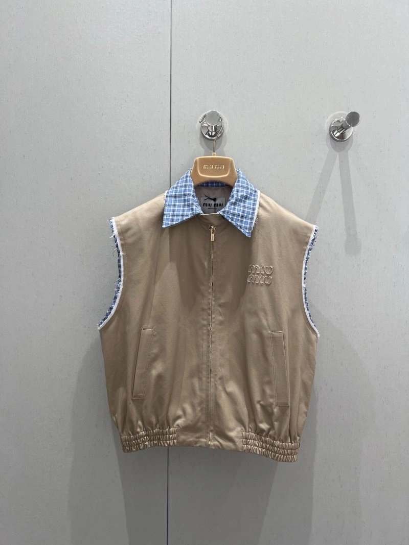 Miu Miu Vest HighPerformance 148376