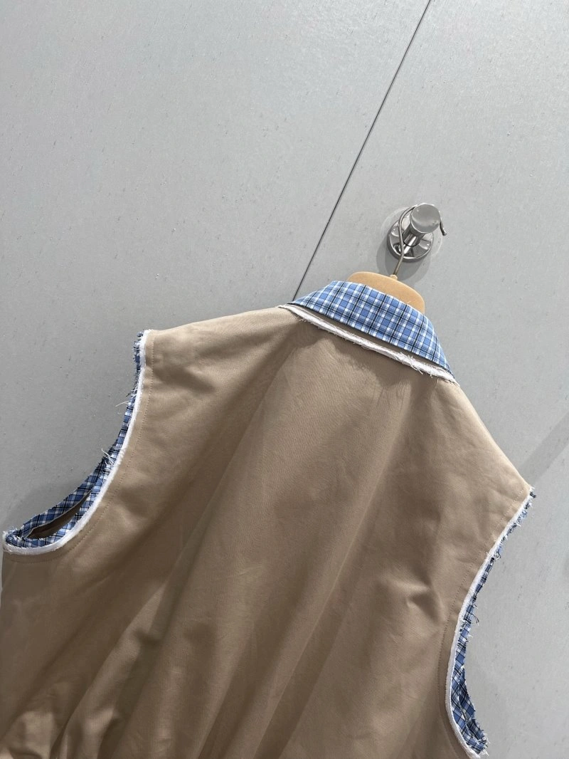 Miu Miu Vest HighPerformance 148376