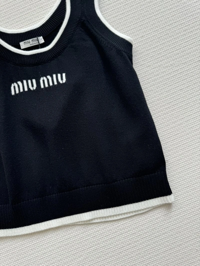 HighPerformance Miu Miu Vest 148364