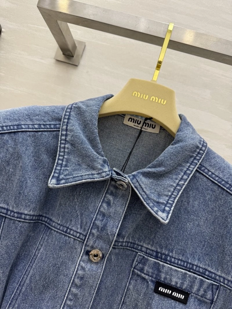 Miu Miu Vest EasyMatch 148371
