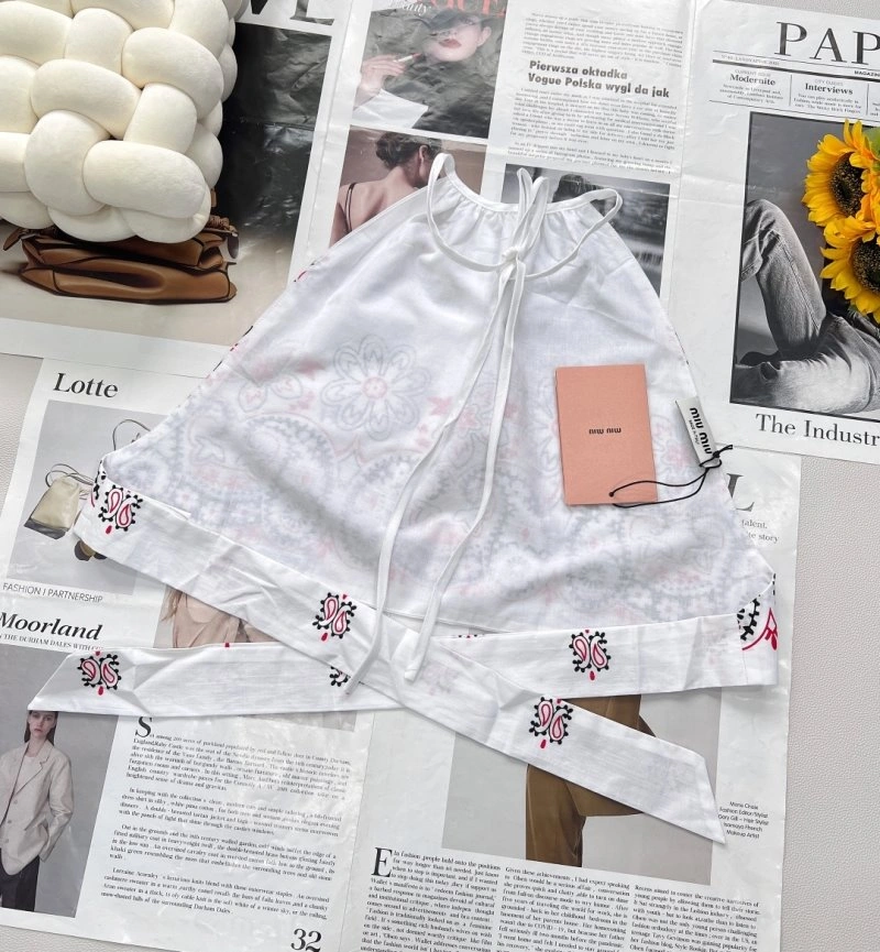 Miu Miu Vest Sporty 148358