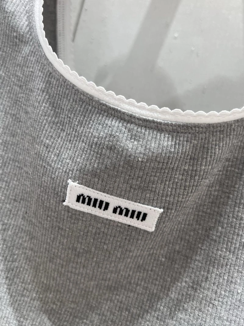 Miu Miu Vest TopPick 148359