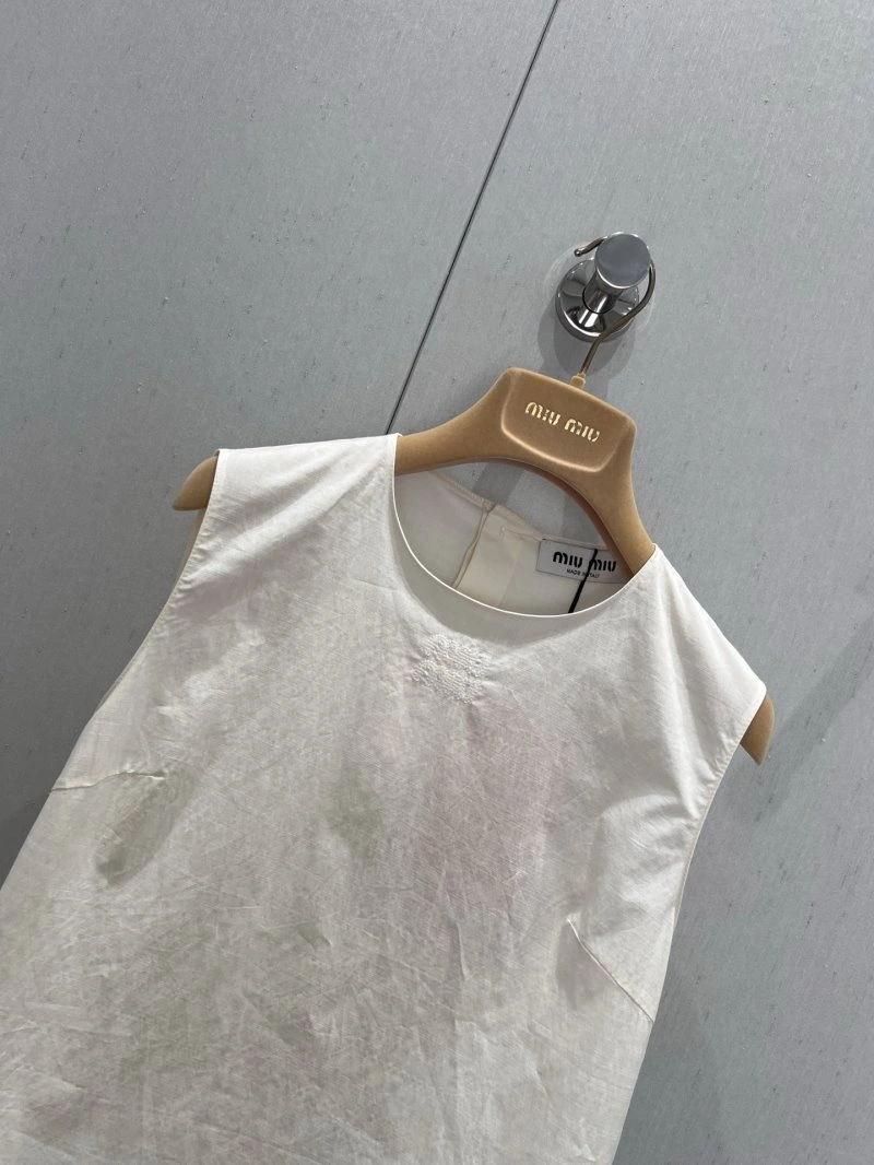 Contemporary Miu Miu Vest 148363