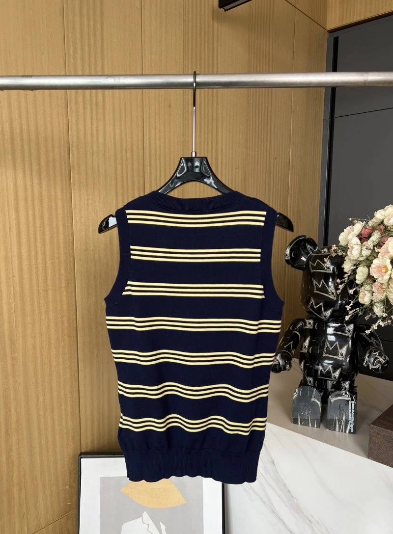 Miu Miu Vest Breathable 148385