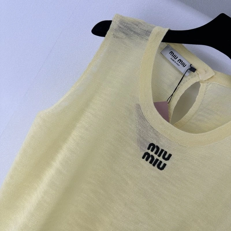 Effortless Miu Miu Vest 148353