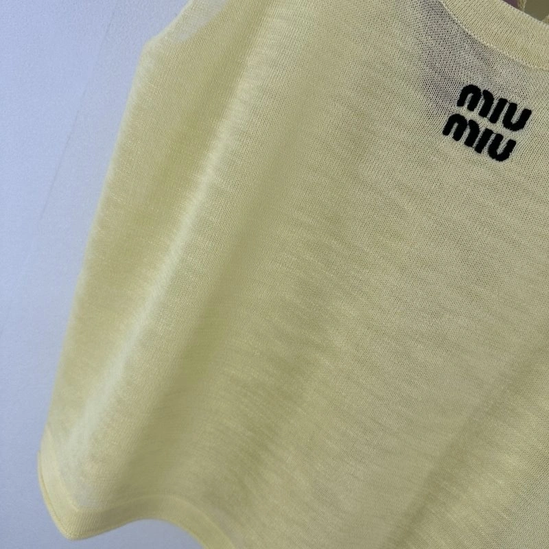 Effortless Miu Miu Vest 148353