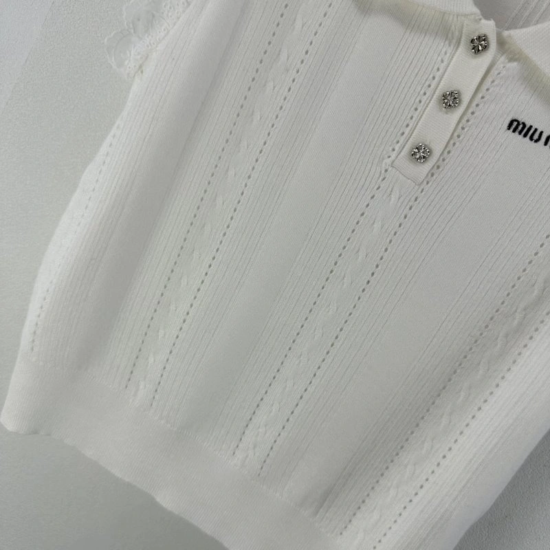 Miu Miu Vest Breathable 148350