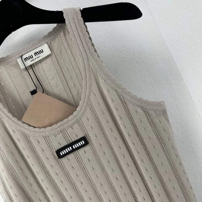 Timeless Miu Miu Vest 148347
