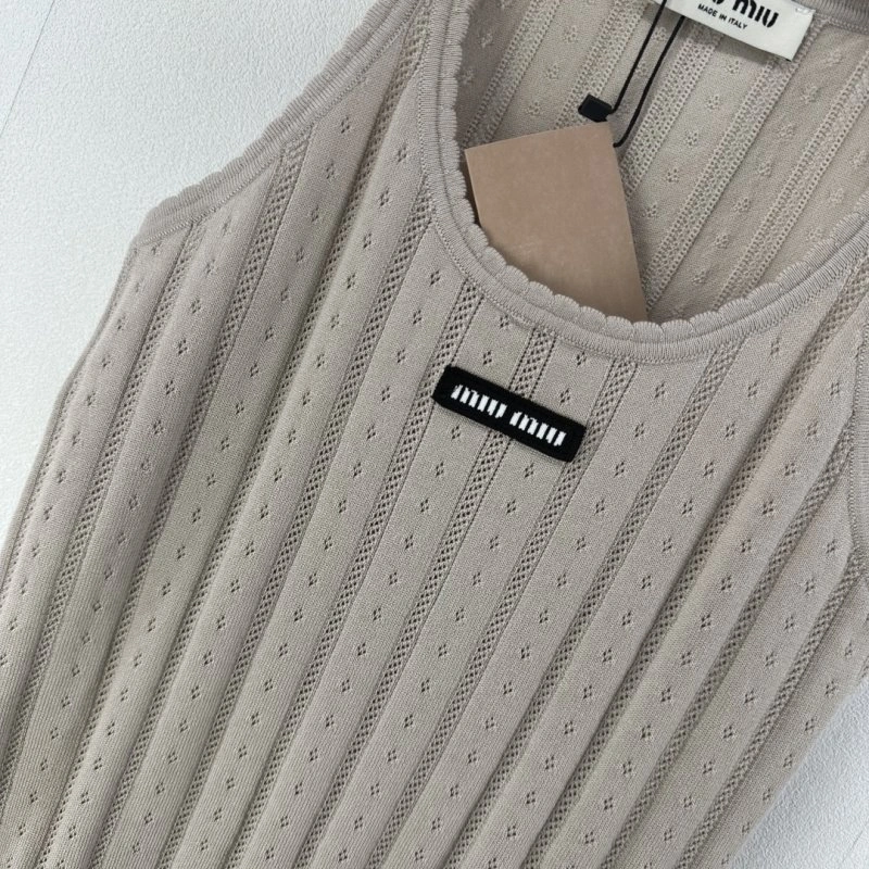 Timeless Miu Miu Vest 148347