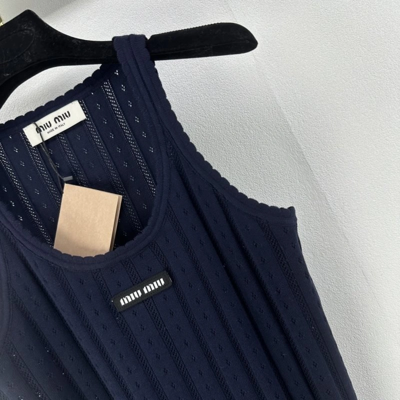 Miu Miu Vest OdorResistant 148344