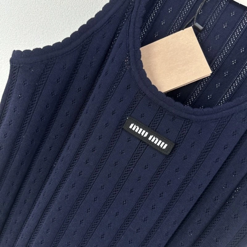 Miu Miu Vest OdorResistant 148344