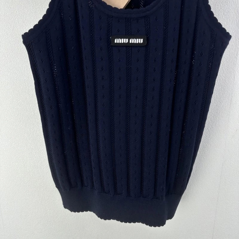Miu Miu Vest OdorResistant 148344